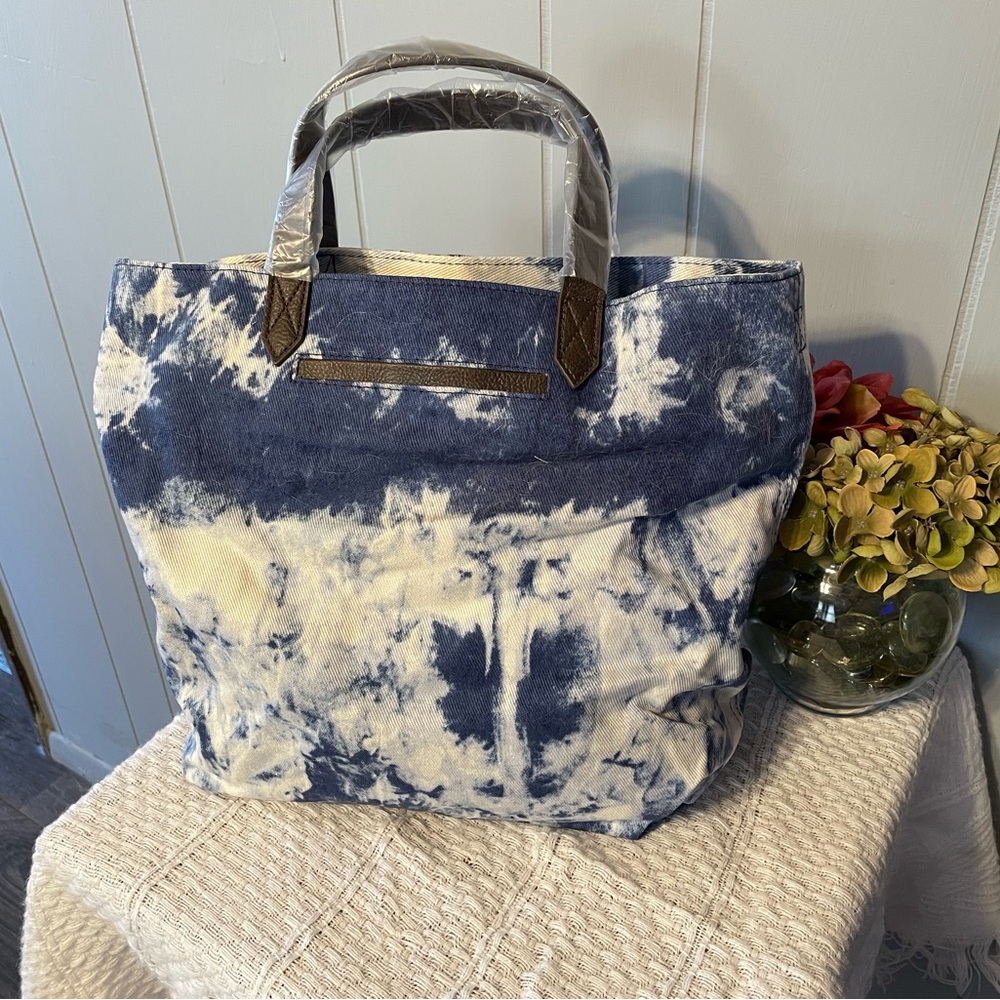 Blue and white purse
